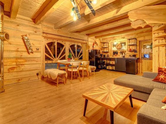 Chata Pod Nosalem - Domek Z Jacuzzi Z Bala W Zakopanym Zakopane Luaran gambar