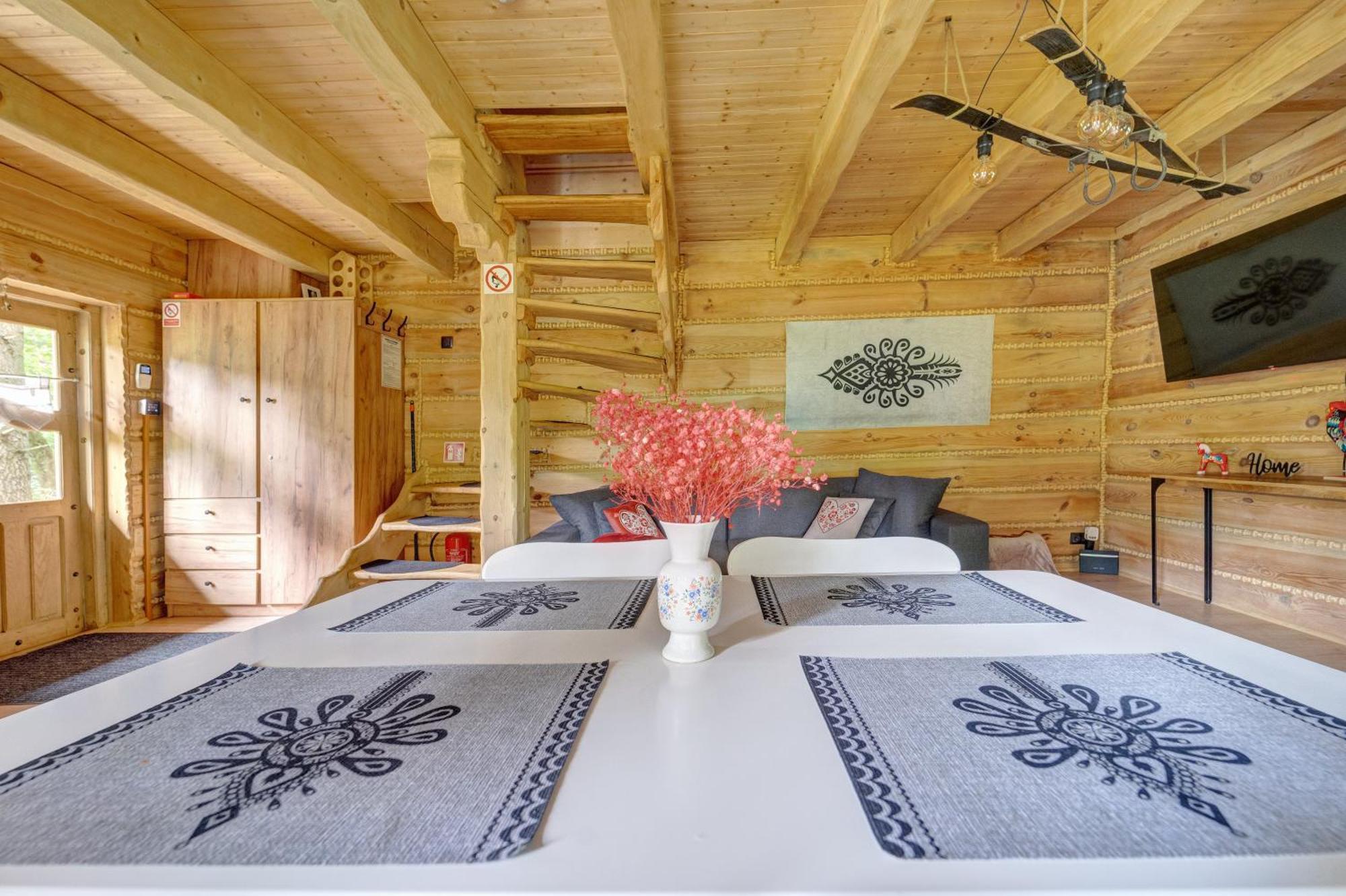Chata Pod Nosalem - Domek Z Jacuzzi Z Bala W Zakopanym Zakopane Luaran gambar
